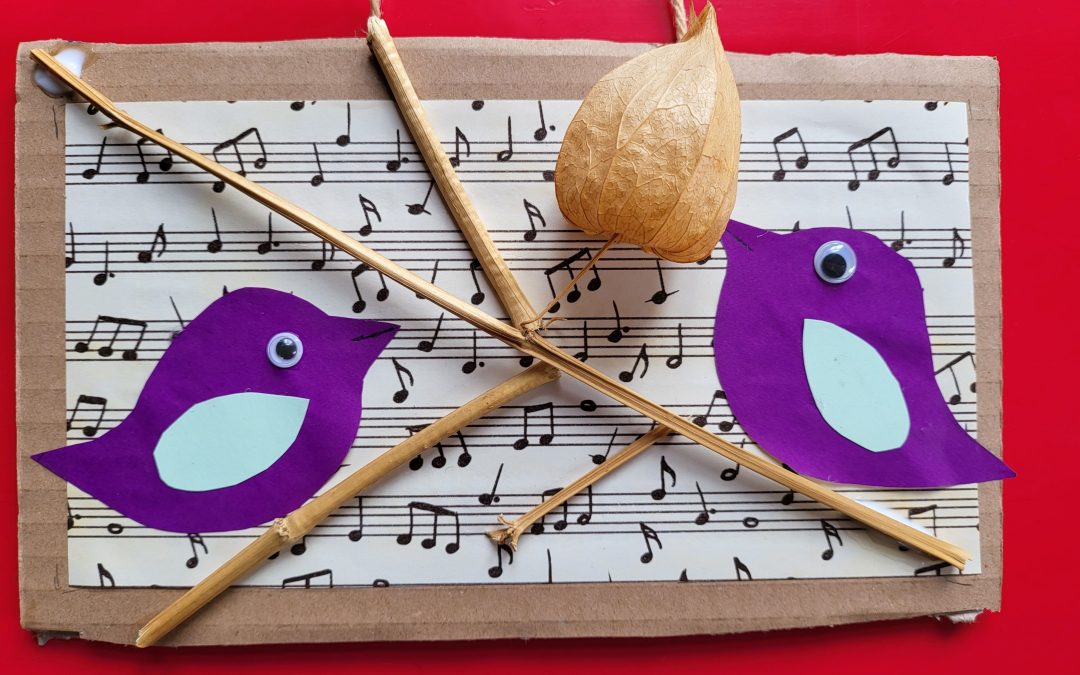 Mladi muzealci: Če se igrajo v sušcu mušice, v aprilu vzemi rokavice